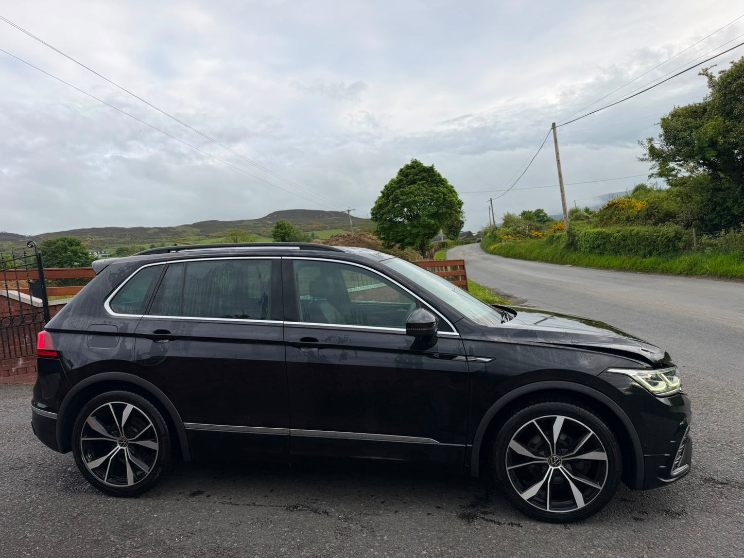 2020 Volkswagen Tiguan R Line