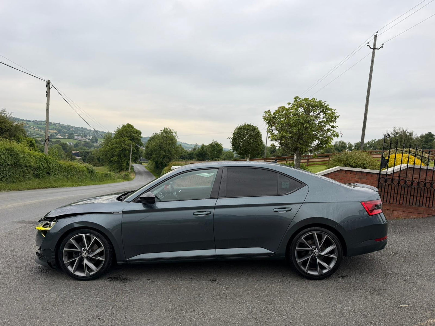 2021 Skoda Super Sportline Plus