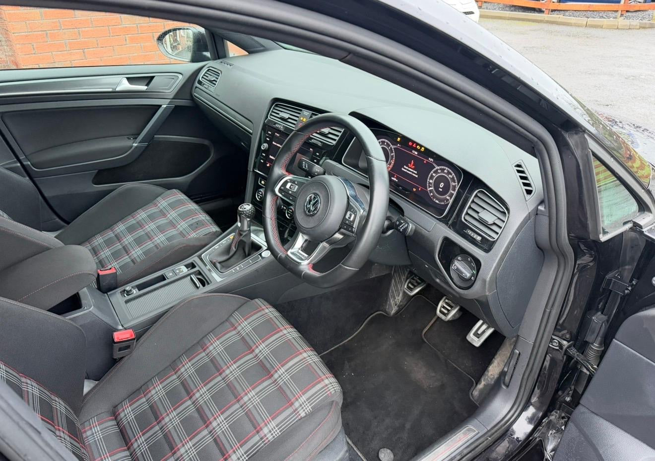 2019 Volkswagen Golf GTI Performance