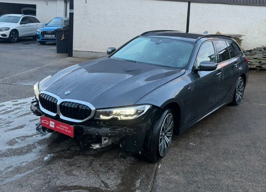 2021 BMW 330e M Sport