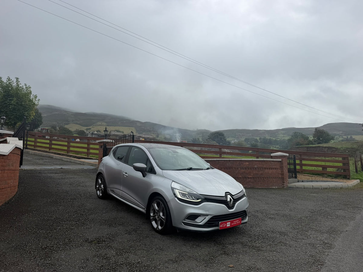 2018 Renault Clio Signature Nav