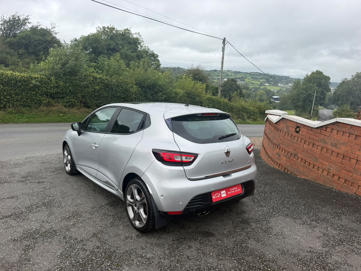 2018 Renault Clio Signature Nav
