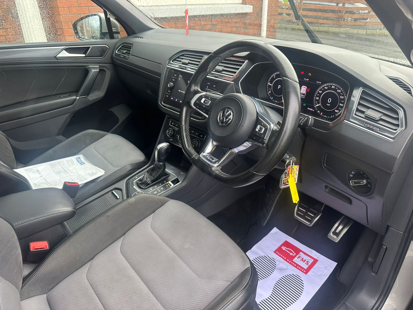 2017 Volkswagen Tiguan R Line