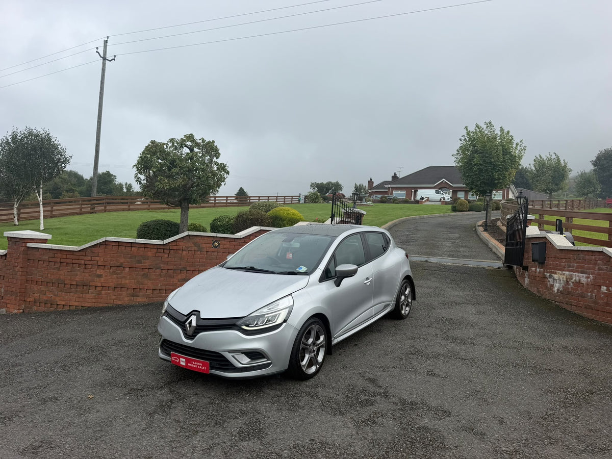 2018 Renault Clio Signature Nav