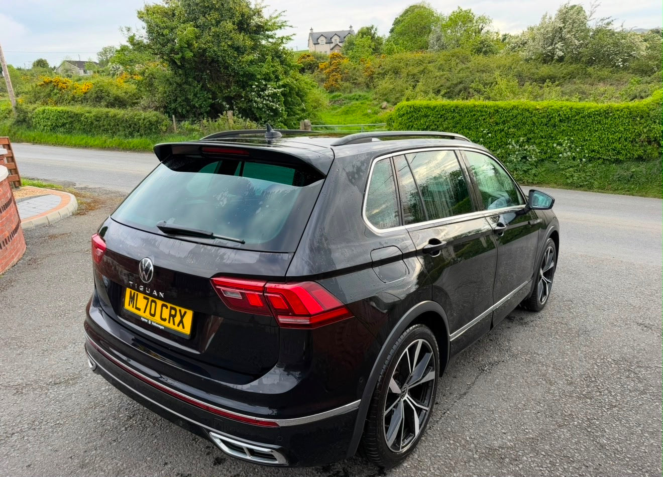 2020 Volkswagen Tiguan R Line
