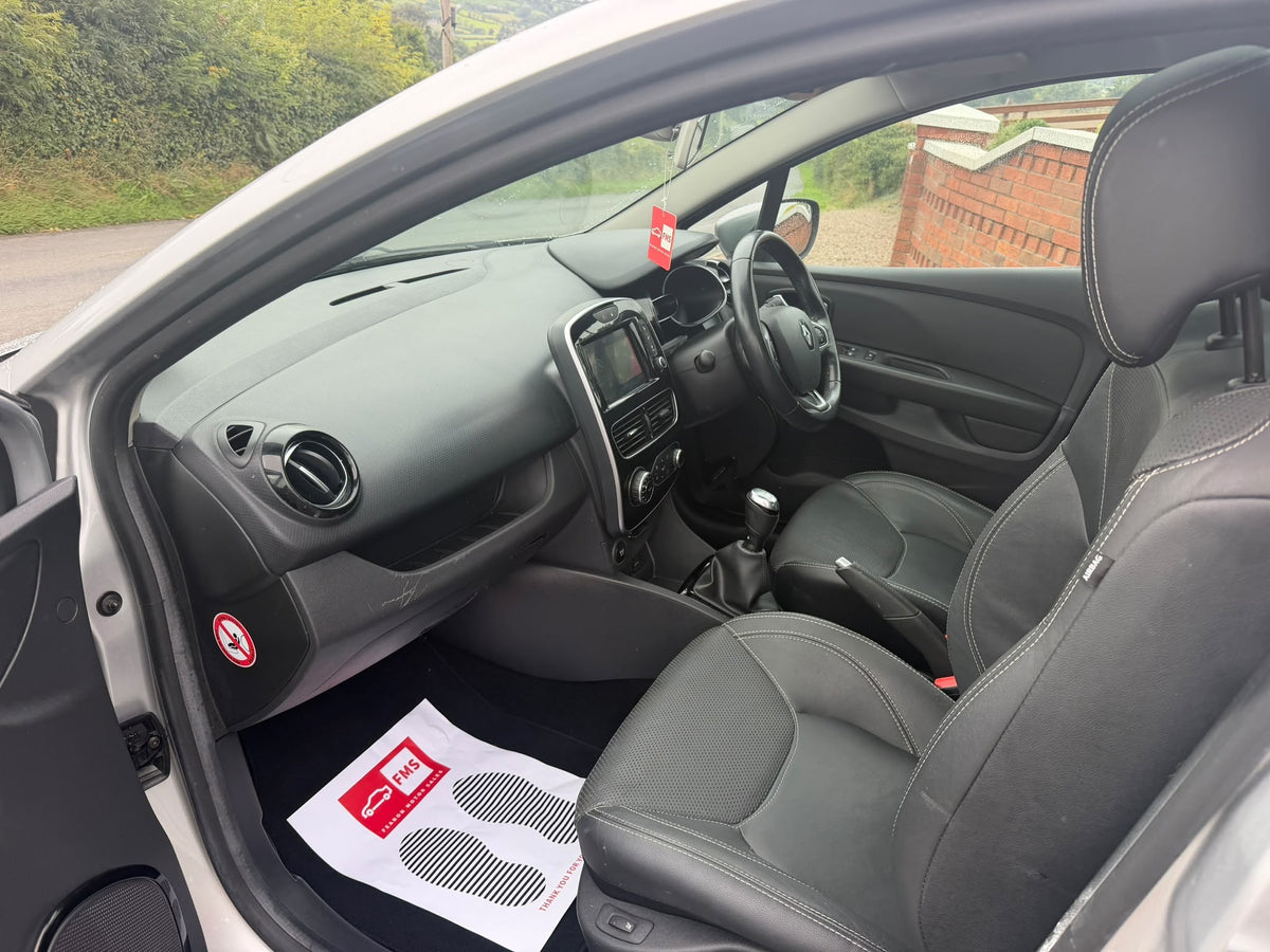 2018 Renault Clio Signature Nav
