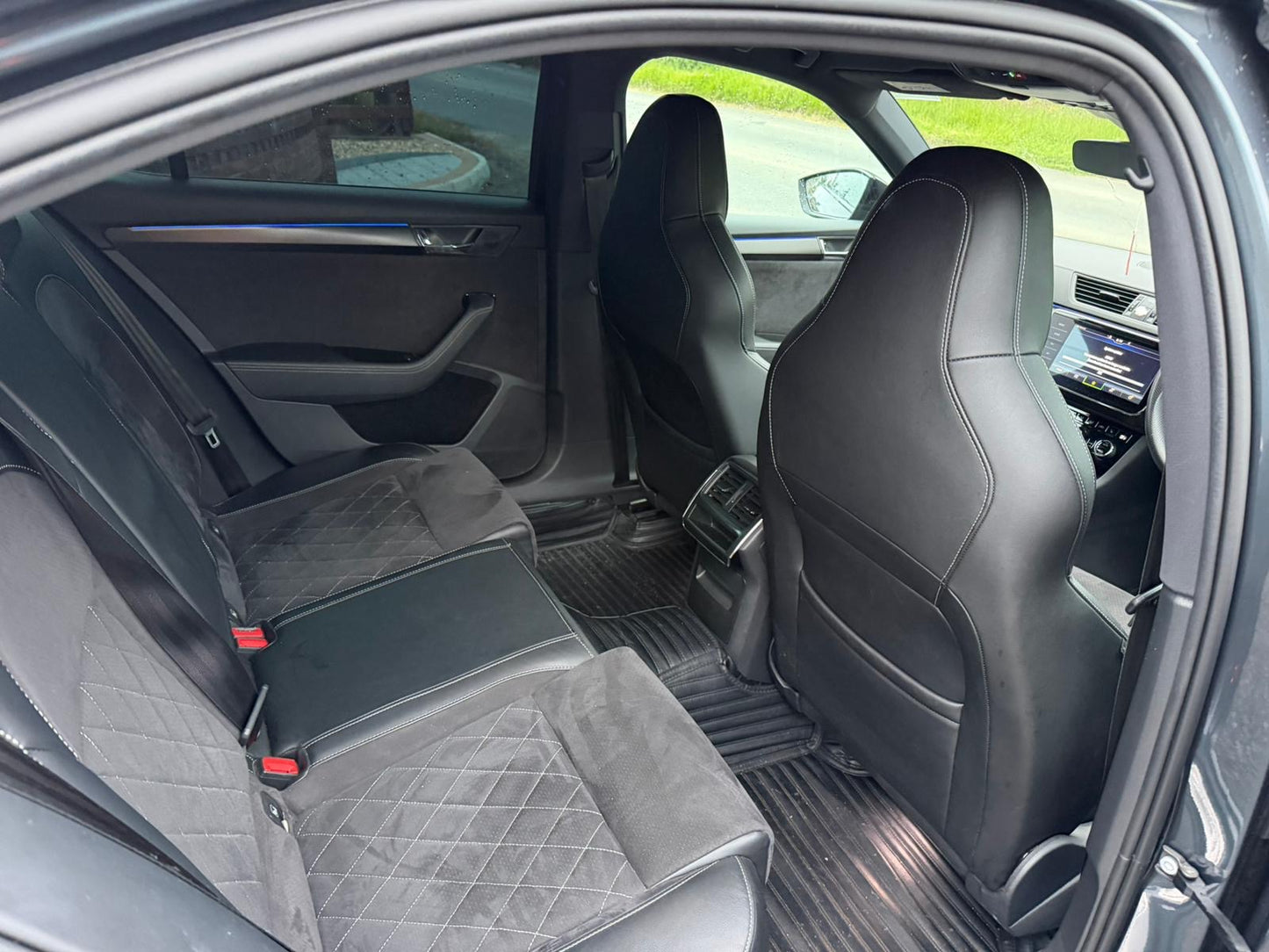 2021 Skoda Super Sportline Plus