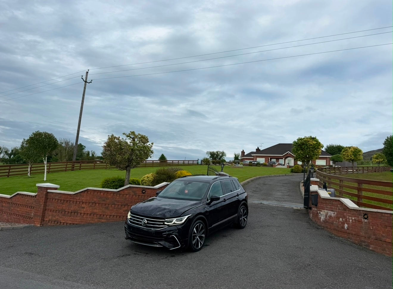 2020 Volkswagen Tiguan R Line