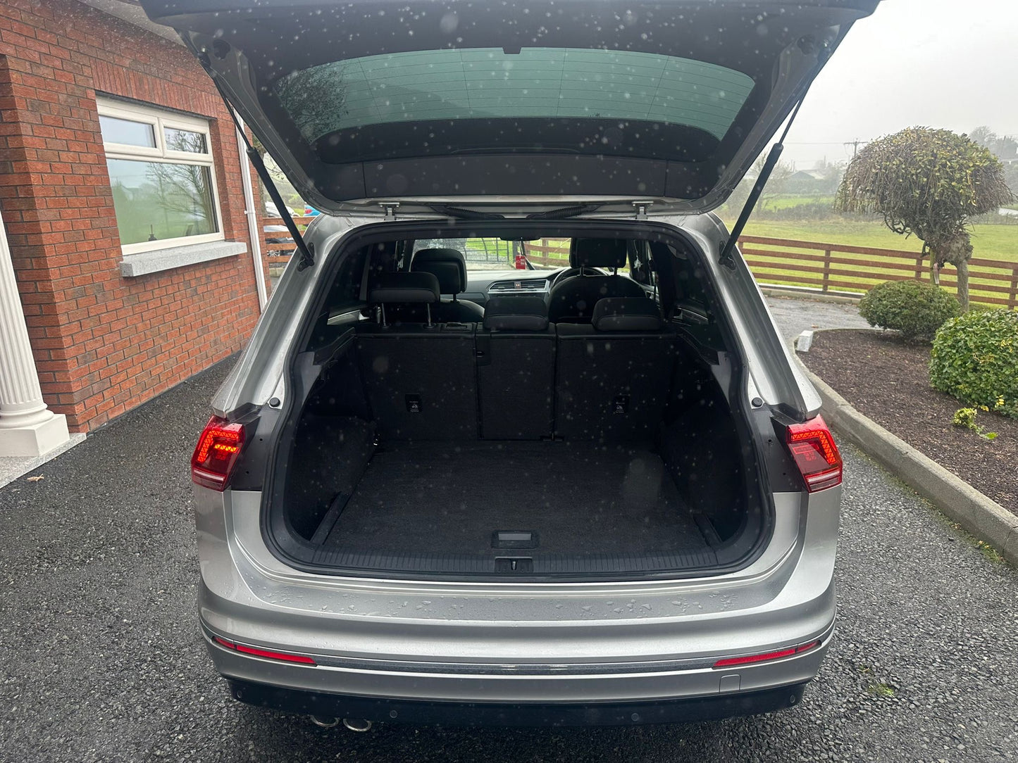 2017 Volkswagen Tiguan R Line