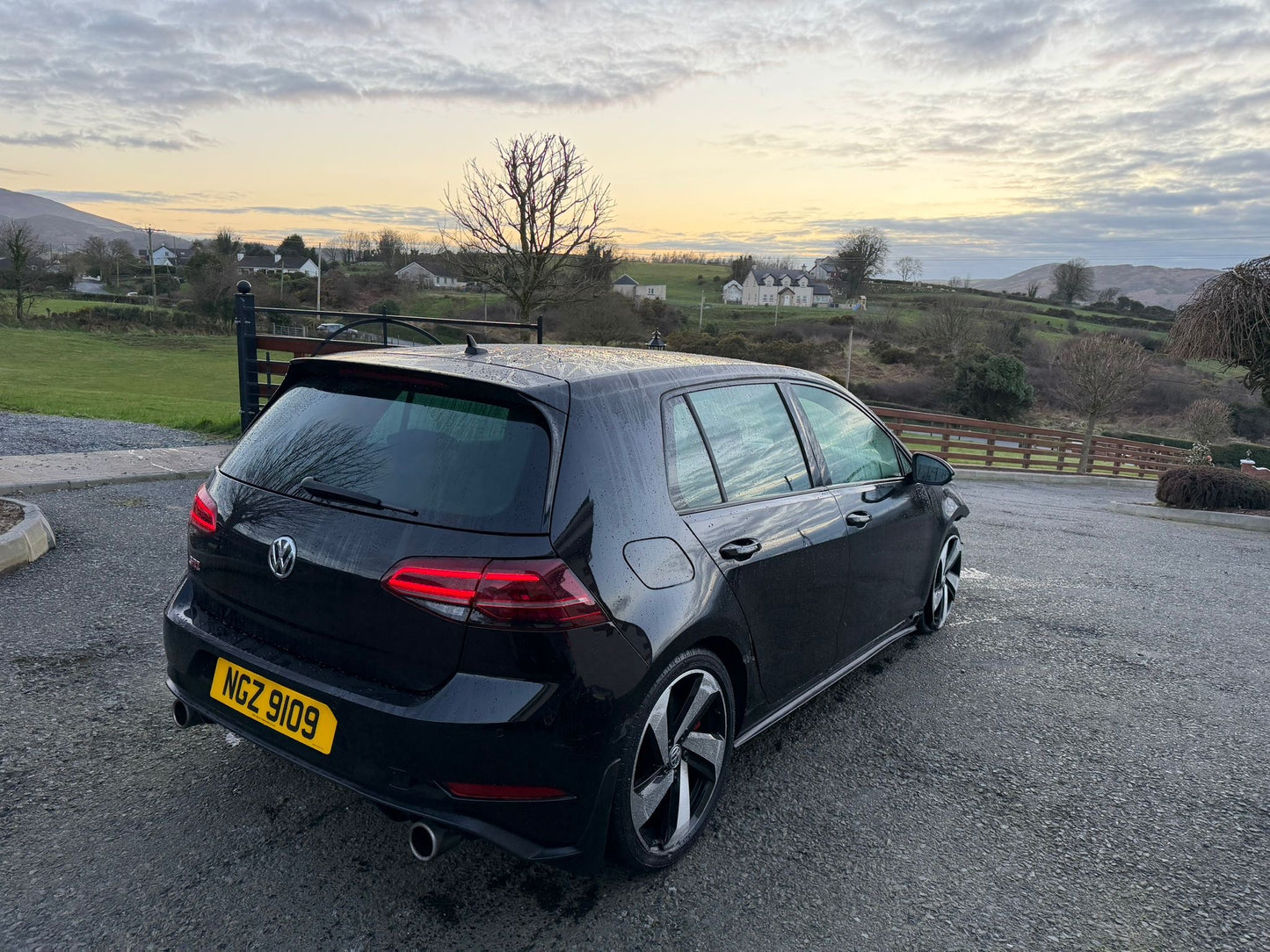 2019 Volkswagen Golf GTI Performance