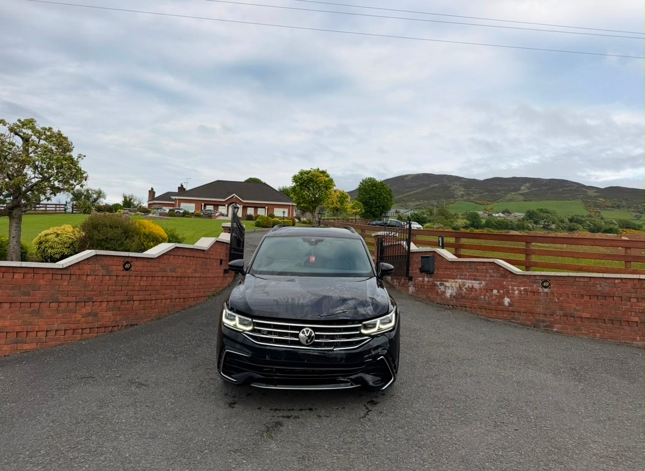 2020 Volkswagen Tiguan R Line