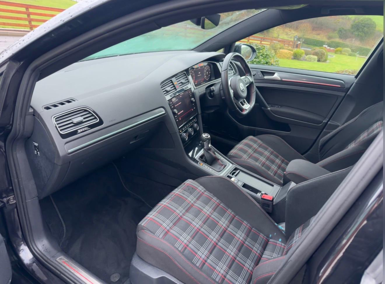 2019 Volkswagen Golf GTI Performance