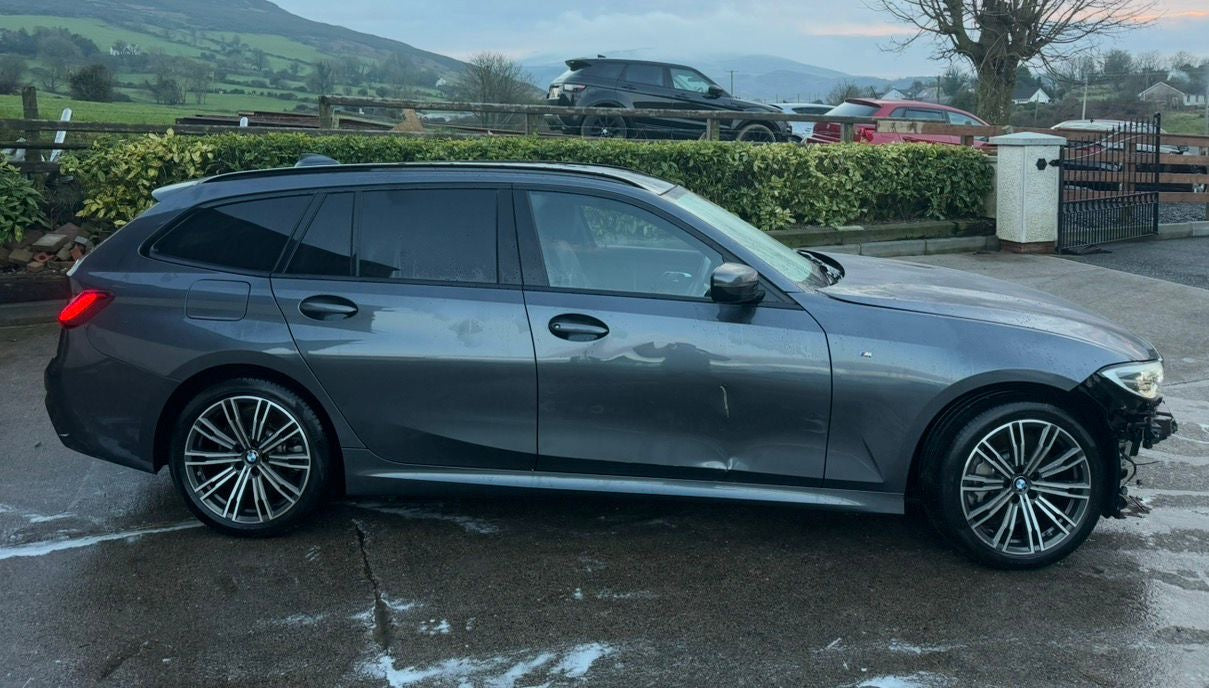 2021 BMW 330e M Sport